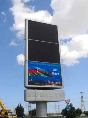 Solar Power Scrolling Outdoor LED Display Screen met afstandsbediening en IP65-beschermingsniveau
