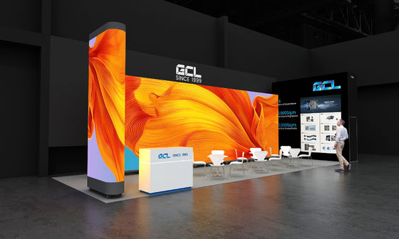 GA Series P4 Poster Led Display W1366*H1920mm Module Grootte 320*160mm IP65 Buiteninstallatie 8000 nits