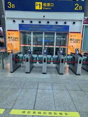 Buitenshuis hoge helderheid energiebesparendGOB P1.875mm ijzeren doos waterdichte reclame-machineEpistar LED chip