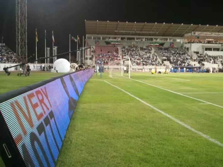Hoogwaardig waterdicht P10mm LED-scherm rond voetbalvelden en sportlocaties