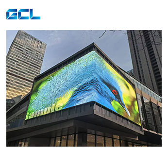 Outdoor Advertising LED Display met IP65 Waterdicht 8000 Nits Helderheid en 45° Beveled Design voor 3D-effecten met het blote oog